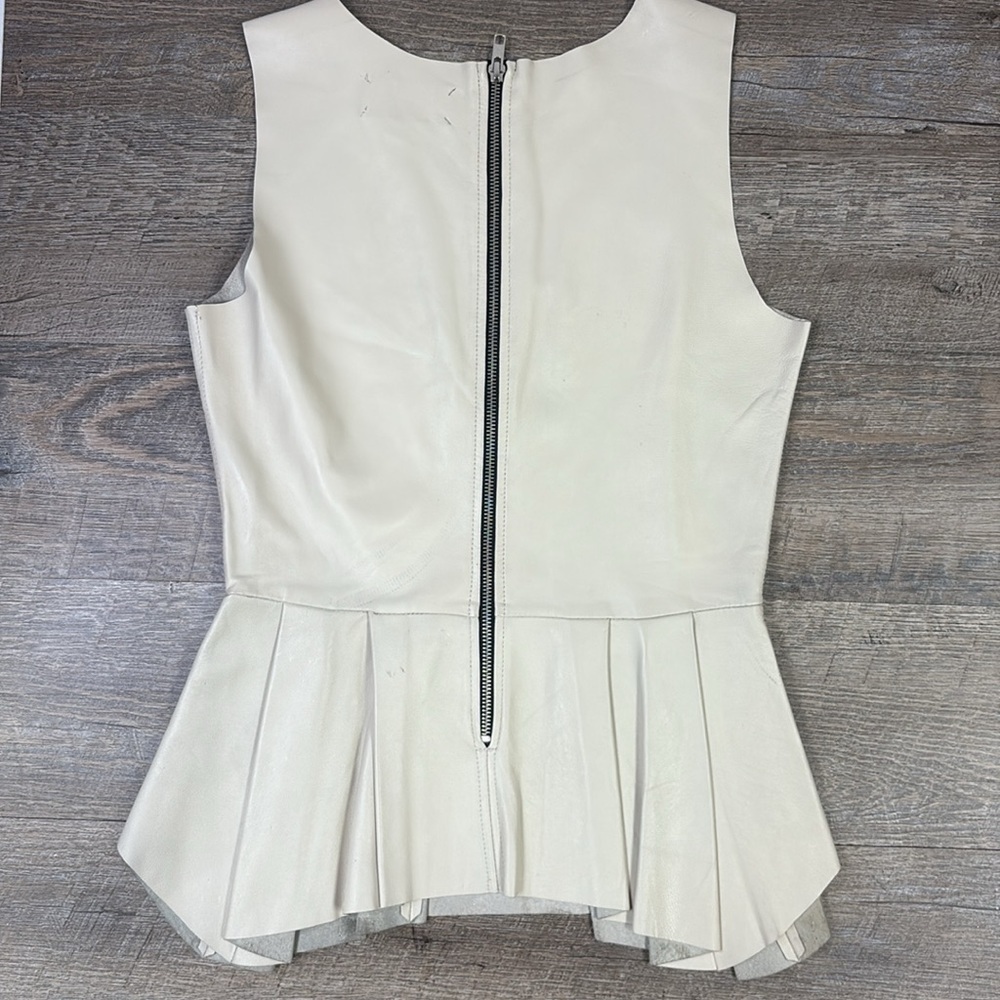 PJK Patterson J Kincaid Women’s ERIN Pleated Leather Peplum Sleeveless Top XS - Picture 3 of 10